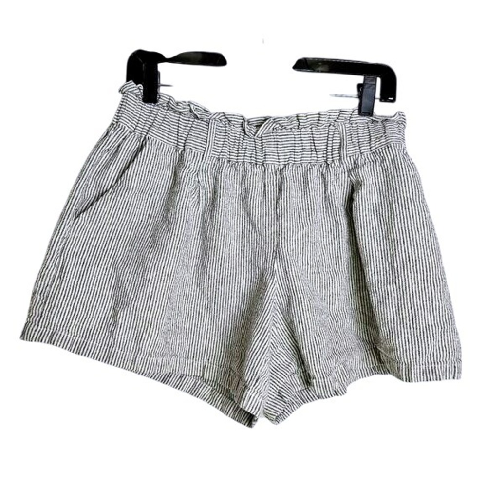 Morgan Taylor Striped Shorts Paper Bag Waist Casual Summer Shorts L